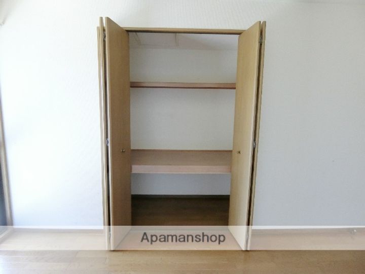 ジュネス・ドヌール106の内装