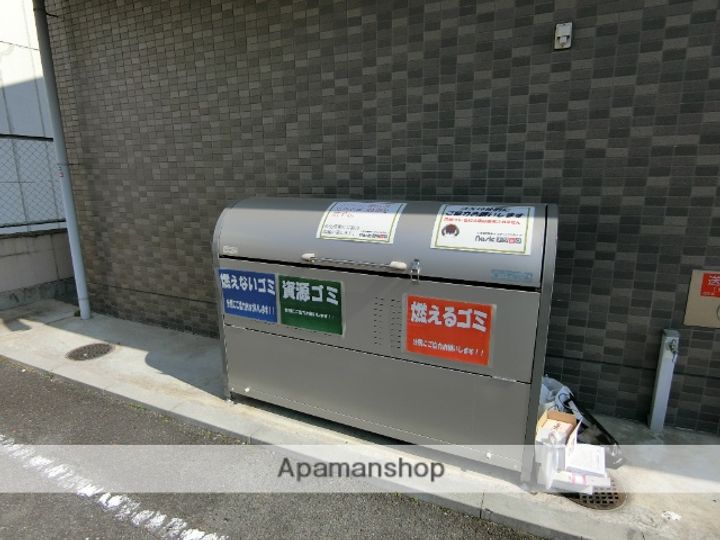 京都府城陽市寺田袋尻の賃貸マンションの内装