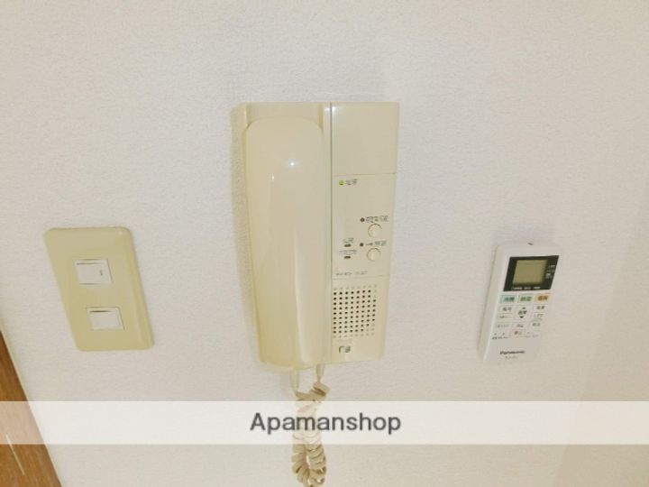 京都府城陽市寺田袋尻の賃貸マンションの内装