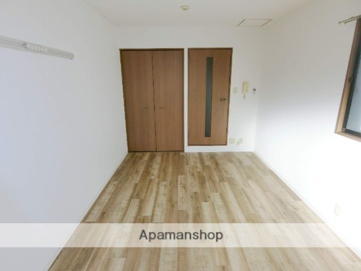 京都府城陽市寺田袋尻の賃貸マンションの内装