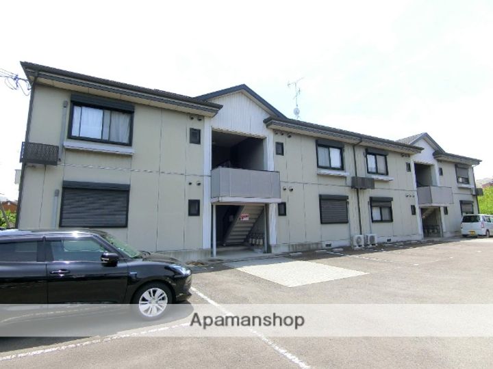 レーベンK・YA棟の外観