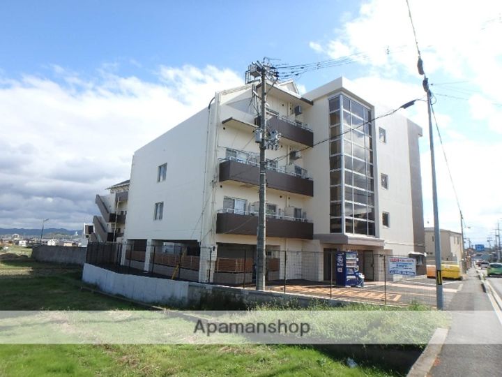 クリサンティヒル山田川の外観