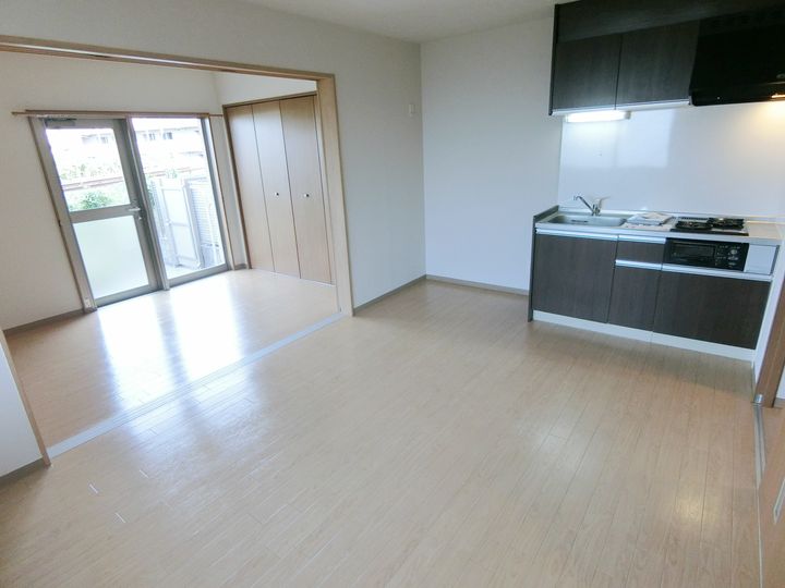 ウィングコートの居間