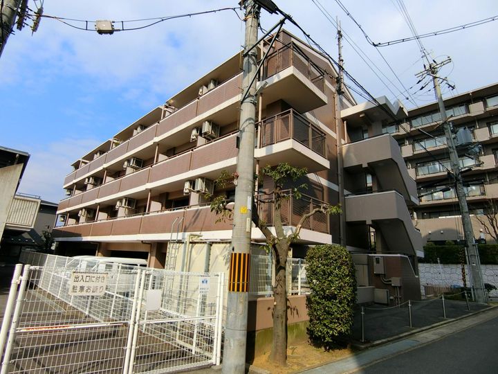 アネックス大久保の外観