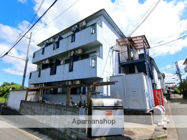 ジョイフル三山木の外観