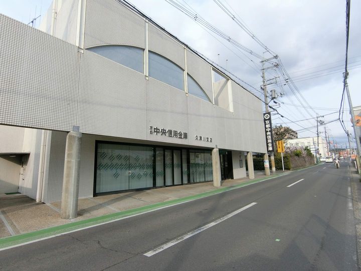 タウニィアローザBの周辺