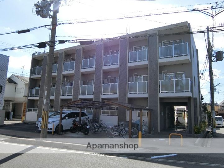 京都府城陽市枇杷庄大三戸の賃貸マンションの外観