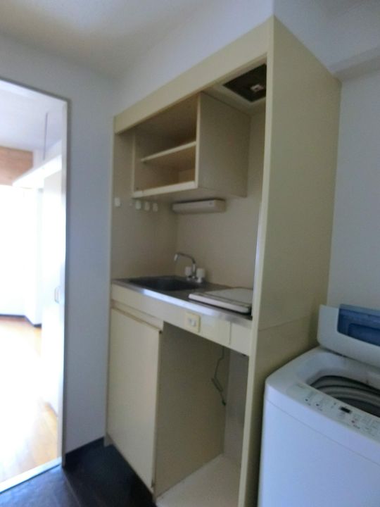 WYTHE AVE.Ⅰのキッチン