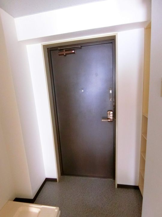 WYTHE AVE.Ⅰの玄関