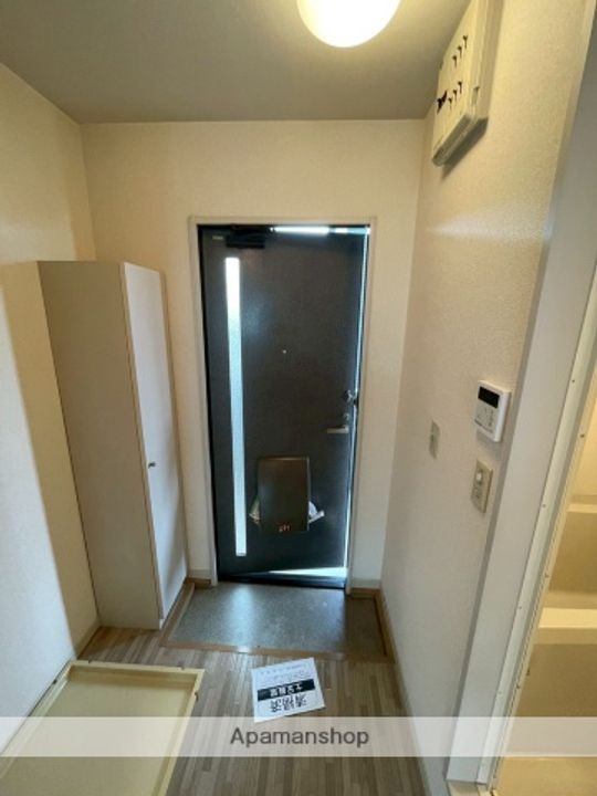 京都府宇治市大久保町久保の賃貸アパートの玄関