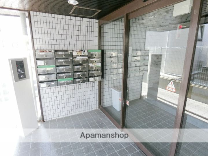 KGビルの内装