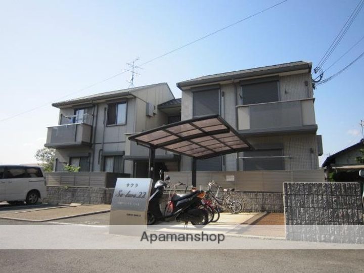 京都府城陽市平川指月の賃貸アパートの外観