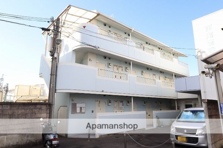 西尾マンションの外観