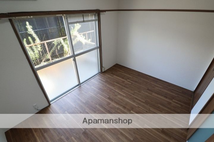 寺田ガーデンハイツ1番館103の内装