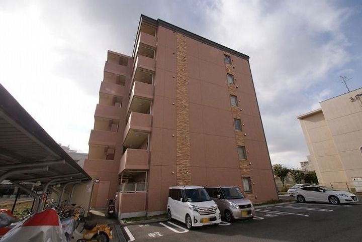 EXE VILLA WESTの外観