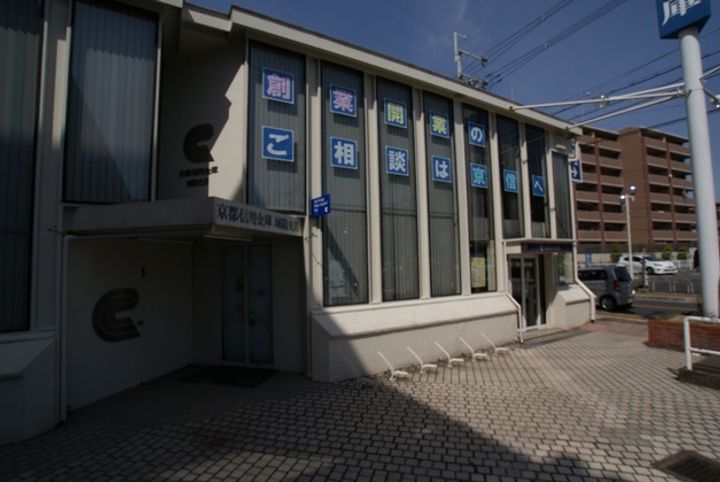 EXE VILLA WESTの周辺