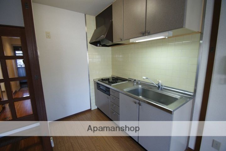 ハイネス幸B棟402のキッチン