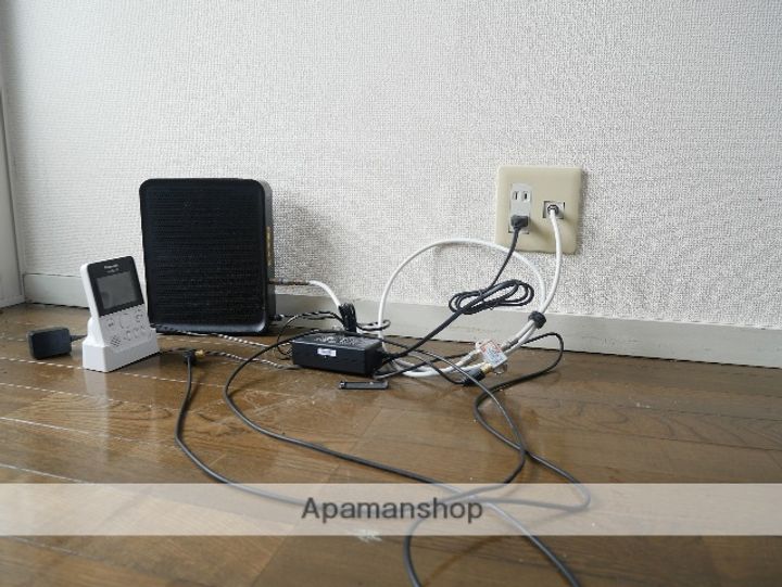 京都府京都市北区上賀茂朝露ケ原町の賃貸アパートの内装