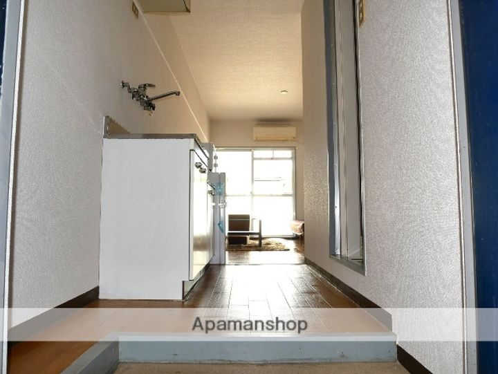 ガーデンクリス4Dの内装