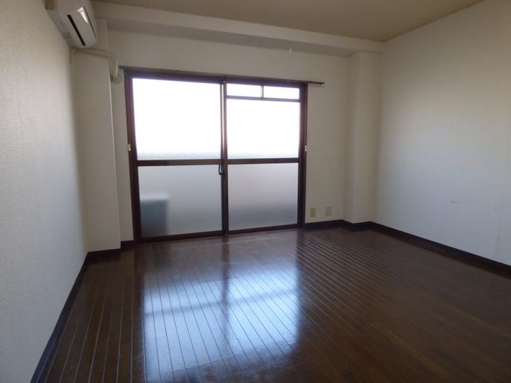 京都府京都市左京区下鴨東本町の賃貸マンションの内装