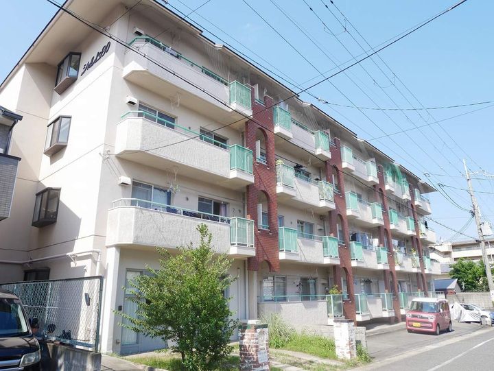 京都府京都市北区大宮開町の賃貸マンションの外観