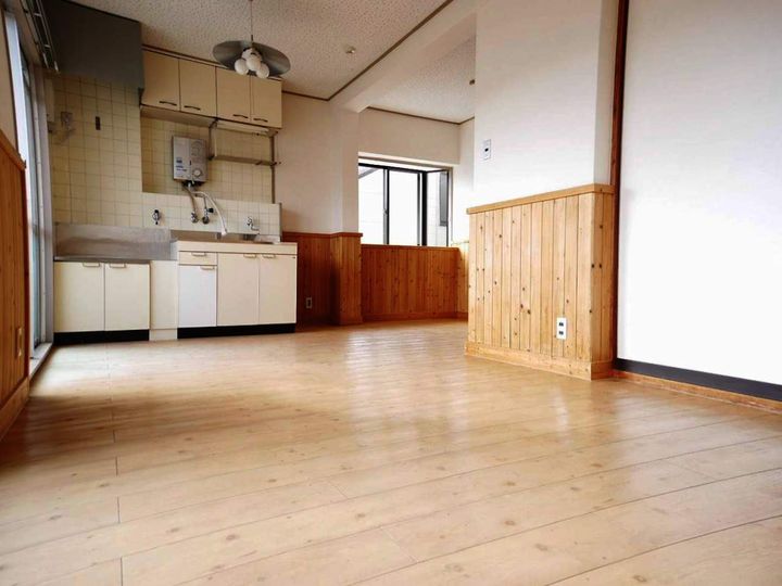 京都府京都市北区大宮開町の賃貸マンションの内装