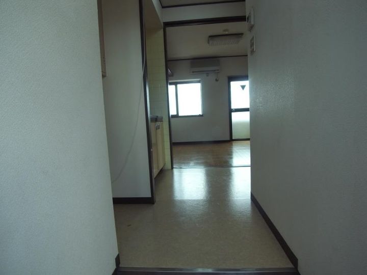 ハイツおおくら4-A号室の内装