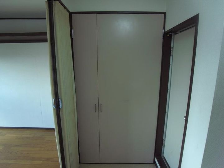 ハイツおおくら4-A号室の内装