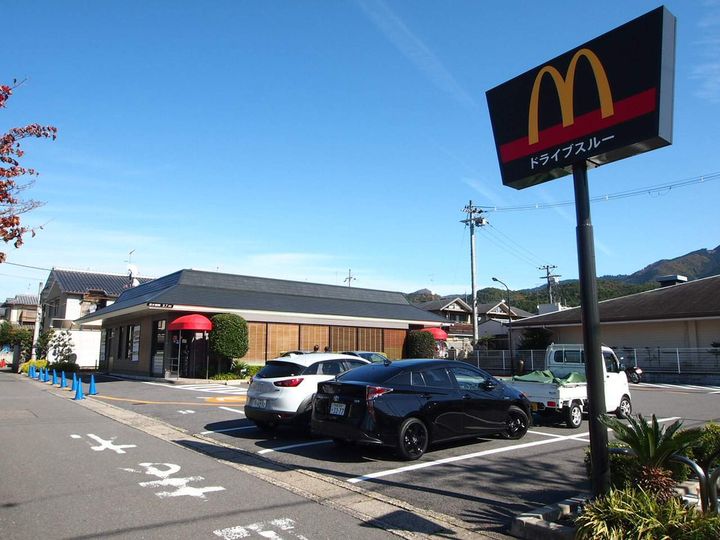 京都府京都市左京区岩倉三宅町の賃貸マンションの周辺