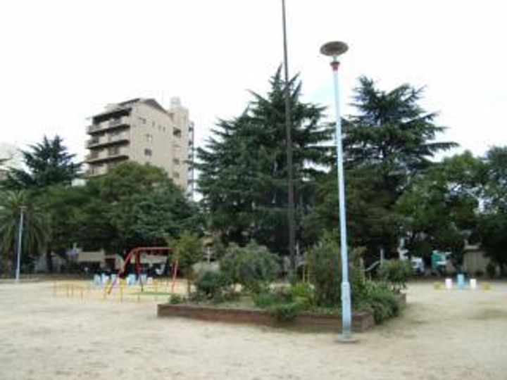 シャルマンフジ大阪城南の周辺