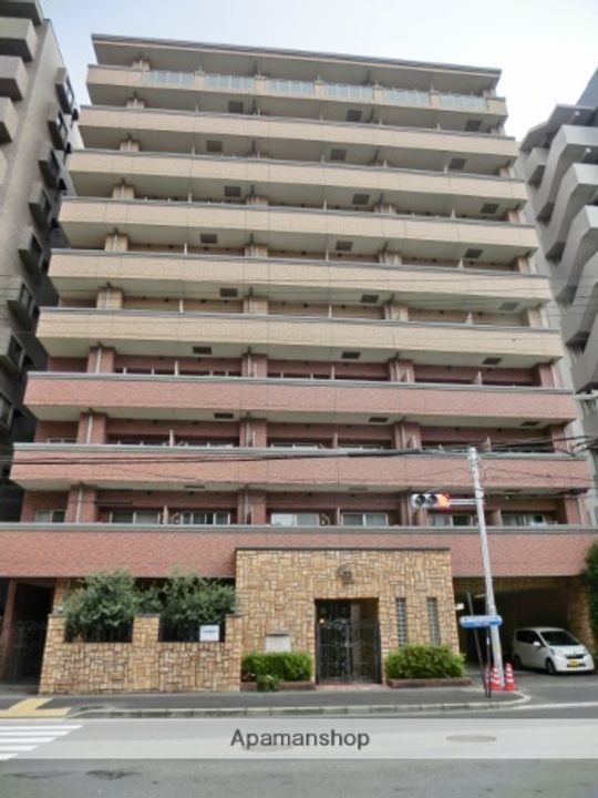 グランシス江坂の外観