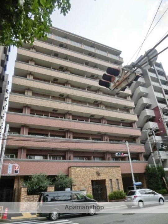 グランシス江坂の外観