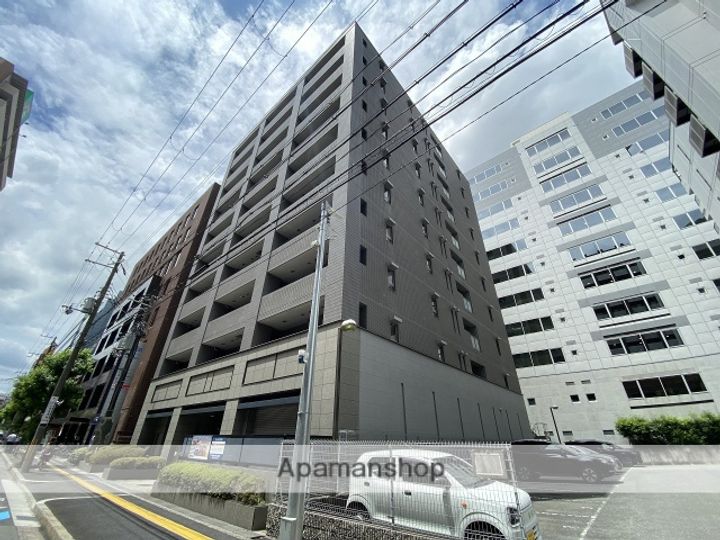 大阪府吹田市江坂町1丁目の賃貸マンション201の外観