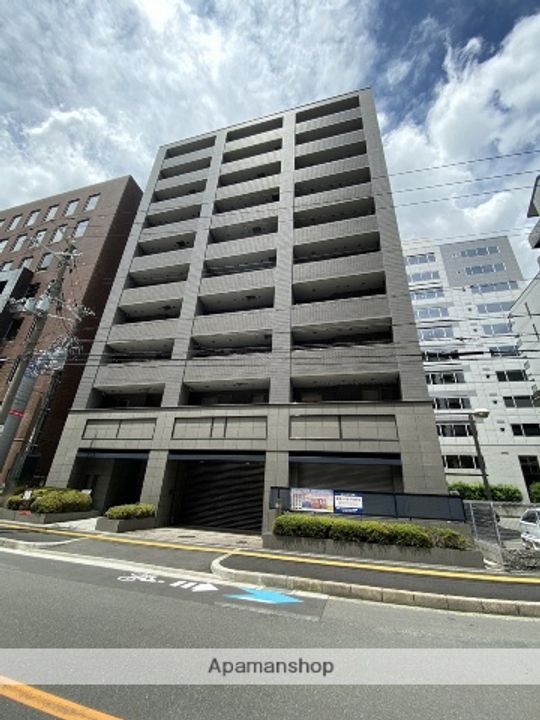 大阪府吹田市江坂町1丁目の賃貸マンション201の外観