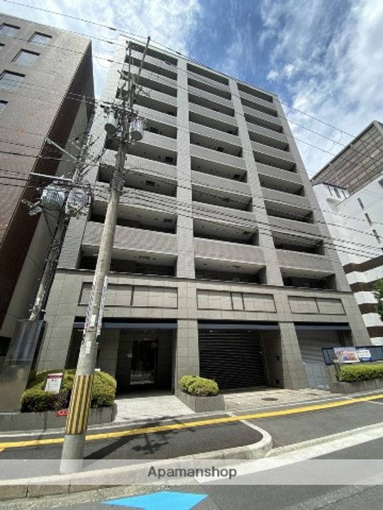 大阪府吹田市江坂町1丁目の賃貸マンション201の外観