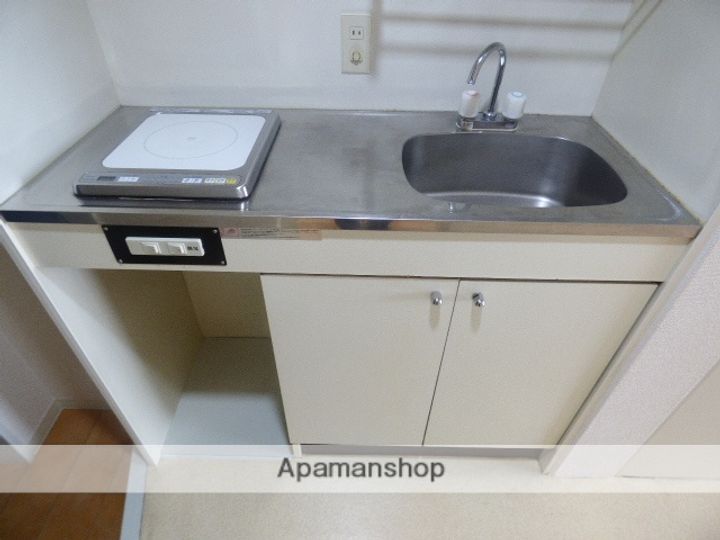 デュウェル東三国の内装