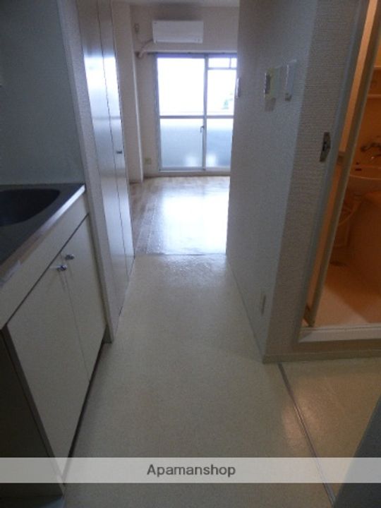 デュウェル東三国の内装