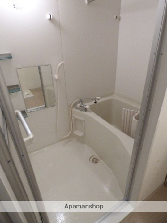 ベルヴィ江坂公園704の風呂