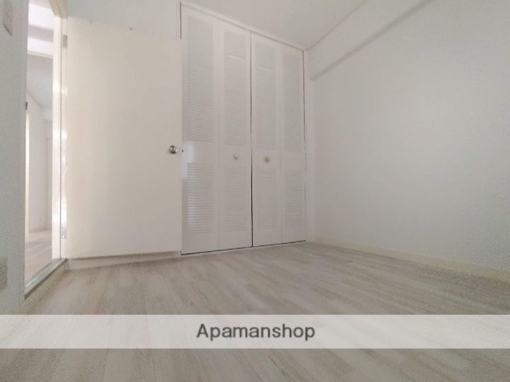 緑地公園グランドコーポの内装