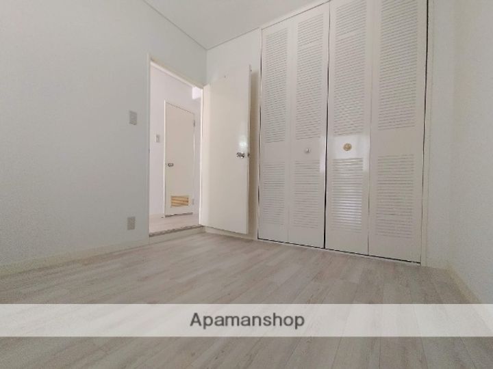 緑地公園グランドコーポの内装