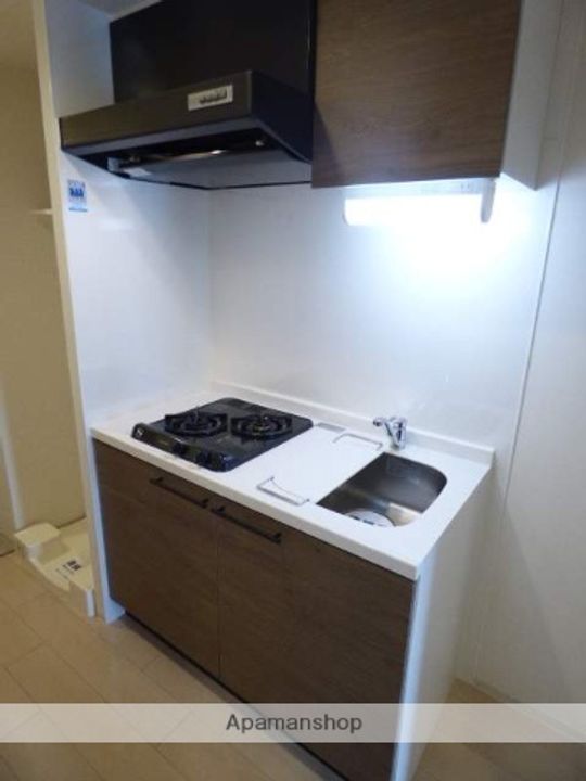 ミュプレ江坂(旧ベルフェリーク江坂)のキッチン