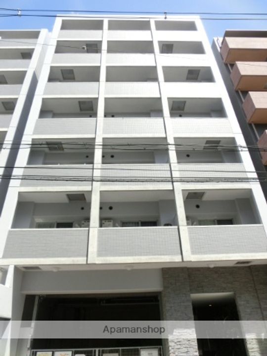 ライブガーデン江坂Ⅲの外観