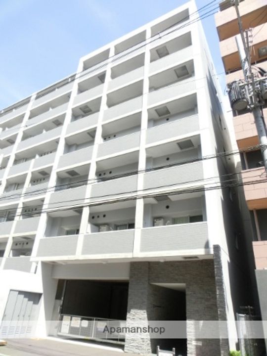 ライブガーデン江坂Ⅲの外観