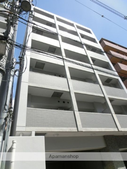 ライブガーデン江坂Ⅲの外観