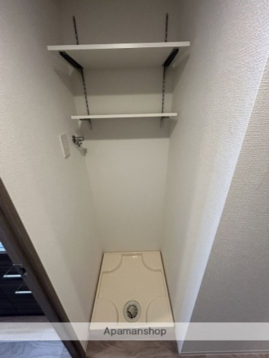 ARTIZA緑地公園の内装