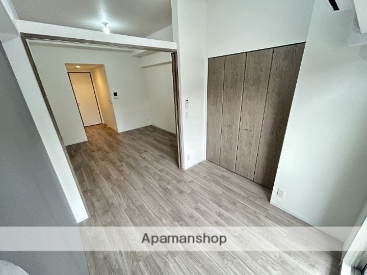 ARTIZA緑地公園の内装