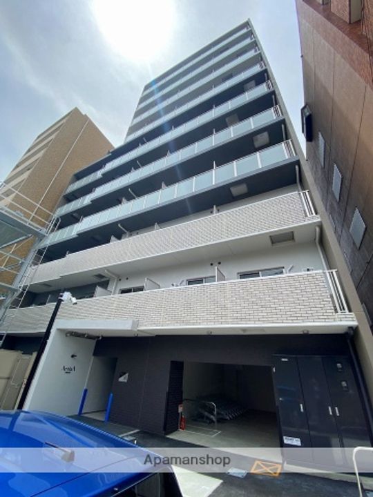 ARTIZA緑地公園の外観