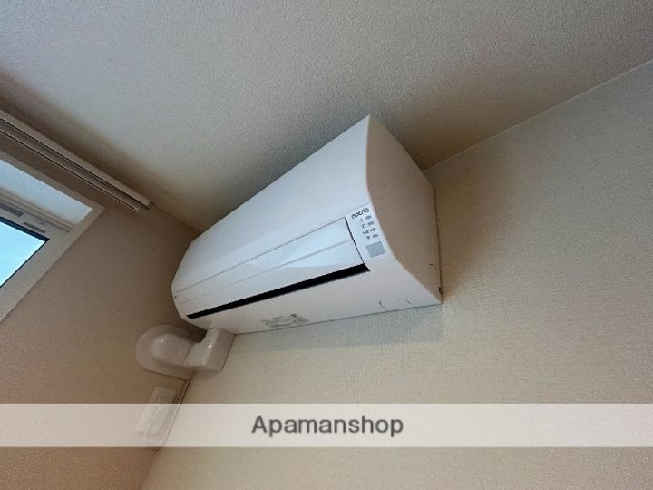 大阪府吹田市垂水町1丁目の賃貸マンションの内装