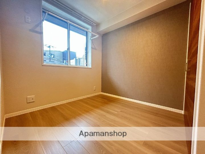 大阪府吹田市垂水町1丁目の賃貸マンションの内装