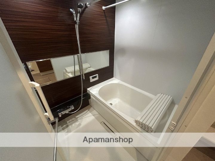 大阪府吹田市垂水町1丁目の賃貸マンションの風呂